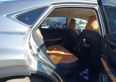 2021 Lexus Nx 300 z USA, uszkodzony, nr VIN JTJDARBZXM2193019